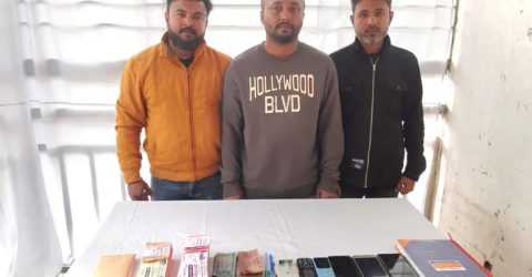 জাঙ্গালিয়া বাসস্ট্যান্ডে সেনাবাহিনীর অভিযানে অর্থসহ ৩ চাদাঁবাজ গ্রেফ’তার